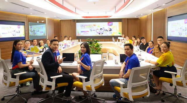 Trúng VÀNG mỗi ngày cùng Vikki Bank- Ảnh 2.