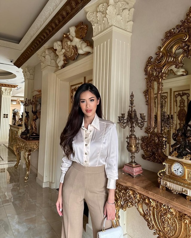 3 bóng hồng của gia tộc Johnathan Hạnh Nguyễn- Ảnh 13. 3 bóng hồng của gia tộc Johnathan Hạnh Nguyễn- Ảnh 13.