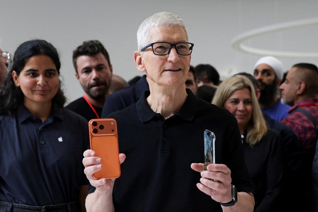Dân tình giành giật iPhone 17 Pro Max, còn iPhone Air thì bị "bơ" đẹp dù được Tim Cook khen hết lời!- Ảnh 4.