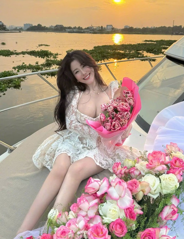 Vẻ đẹp ngọt ngào chuẩn mỹ nhân