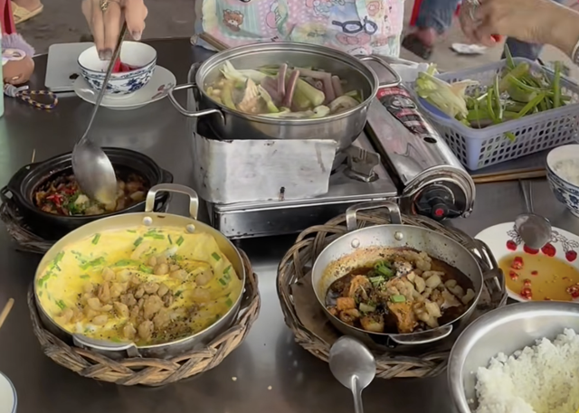55k cho một "đặc sản thầm lặng" miền Tây: Ít người biết dù ê hề đồ ngon- Ảnh 2.