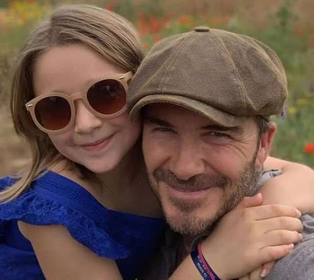 Tiểu thư út Harper khiến David Beckham “tan nát cõi lòng”- Ảnh 3. Tiểu thư út Harper khiến David Beckham “tan nát cõi lòng”- Ảnh 3.