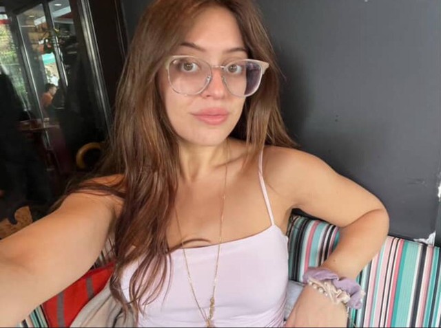 Quá sợ tuổi già, ngày càng nhiều cô gái U30 làm các loại phẫu thuật thẩm mỹ trước đây chỉ dành cho U60- Ảnh 2. Quá sợ tuổi già, ngày càng nhiều cô gái U30 làm các loại phẫu thuật thẩm mỹ trước đây chỉ dành cho U60- Ảnh 2.