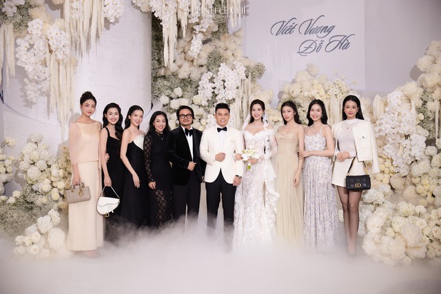 Á hậu cực thân, từng được Đỗ Hà bê tráp vắng mặt bất thường trong đám cưới tại Hà Nội- Ảnh 1. Á hậu cực thân, từng được Đỗ Hà bê tráp vắng mặt bất thường trong đám cưới tại Hà Nội- Ảnh 1.