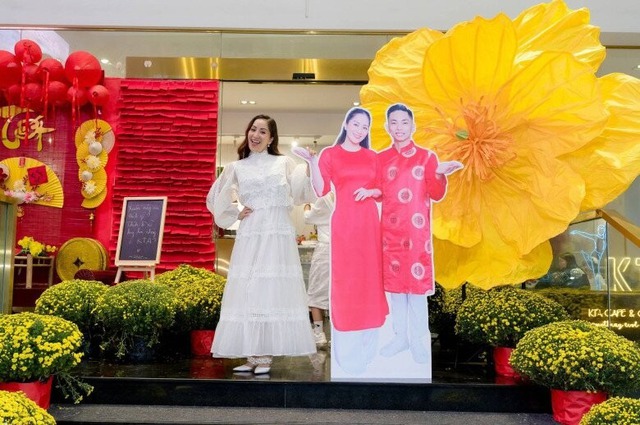 Nhà riêng trăm tỷ, rộng 800m² của Khánh Thi - Phan Hiển- Ảnh 4.