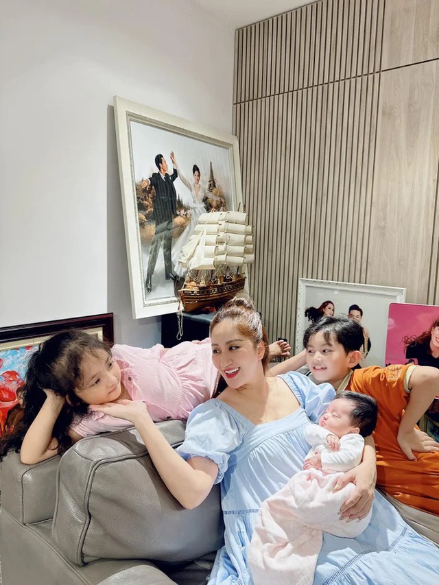 Nhà riêng trăm tỷ, rộng 800m² của Khánh Thi - Phan Hiển- Ảnh 6.