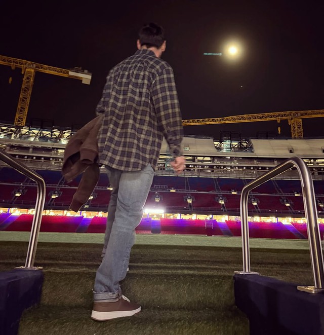 Messi trở về Barcelona- Ảnh 3.