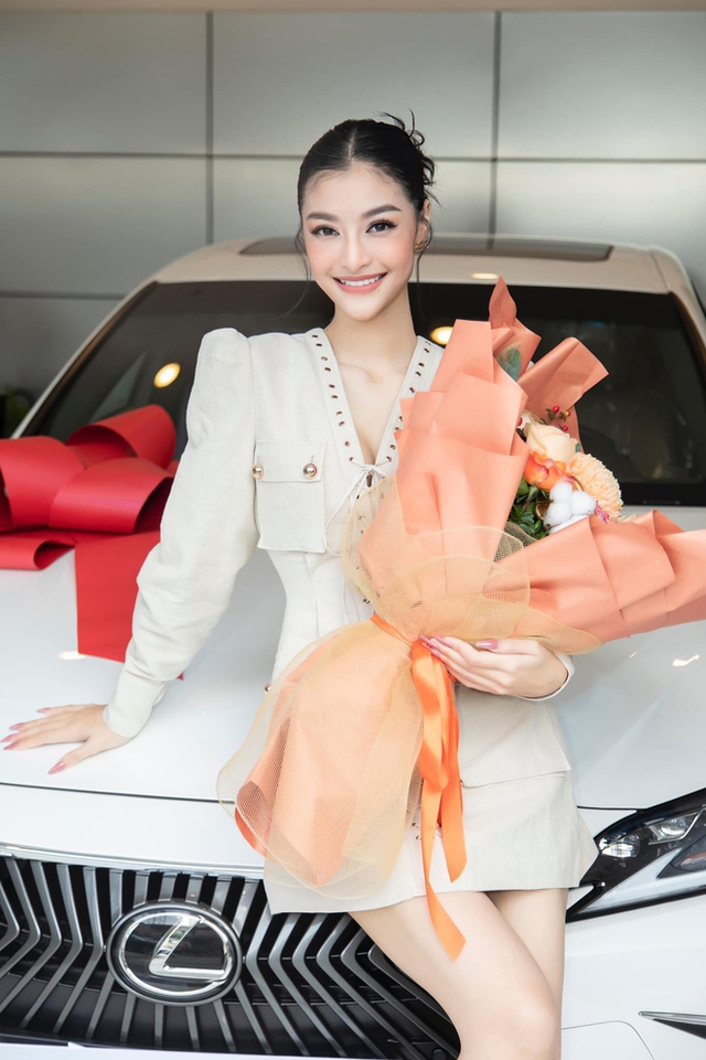 Sự giàu có của Lona Kiều Loan ở tuổi 25- Ảnh 11.