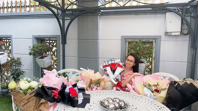 "Nữ hoàng dân ca" Việt ở biệt thự 20 tỷ đồng- Ảnh 9.