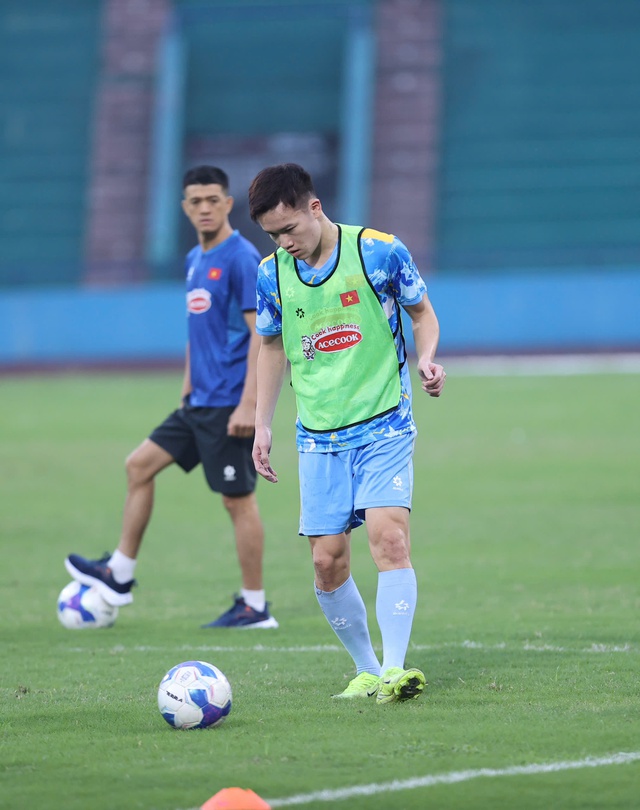 Visual sáng bừng của Khổng Minh Gia Bảo ở đội tuyển Việt Nam- Ảnh 16.