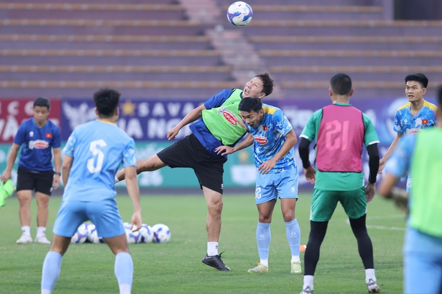 Visual sáng bừng của Khổng Minh Gia Bảo ở đội tuyển Việt Nam- Ảnh 6.