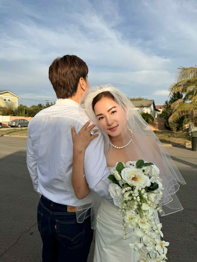 Diễn viên Việt bị chồng cũ lừa 7 tỷ, khoe ảnh cưới ở Mỹ, chuẩn bị kết hôn lần 2?- Ảnh 1.