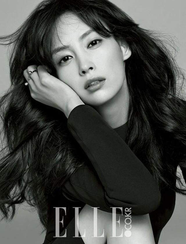 28 năm trước, 1 cô gái chỉ nhờ 2 giây mà đổi đời thành sao hạng A, cưới luôn nam thần đẹp nhất cả nước- Ảnh 2.