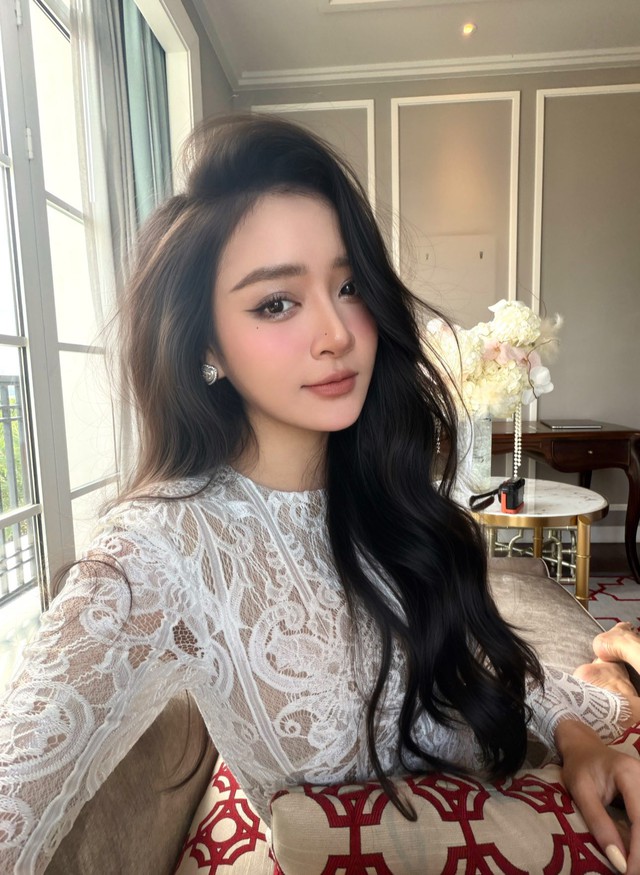 Danh tính cô gái vừa bước ra sân pickleball: Nhan sắc hút hồn, đẹp không góc chết- Ảnh 5. Danh tính cô gái vừa bước ra sân pickleball: Nhan sắc hút hồn, đẹp không góc chết- Ảnh 5.