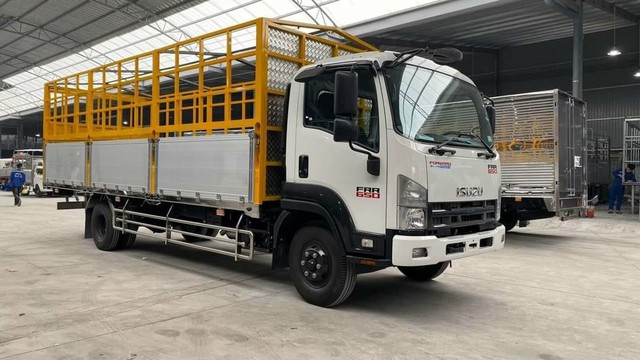 Thế Giới Xe Tải chuyên đóng thùng cho Isuzu Minh Nhi- Ảnh 2.