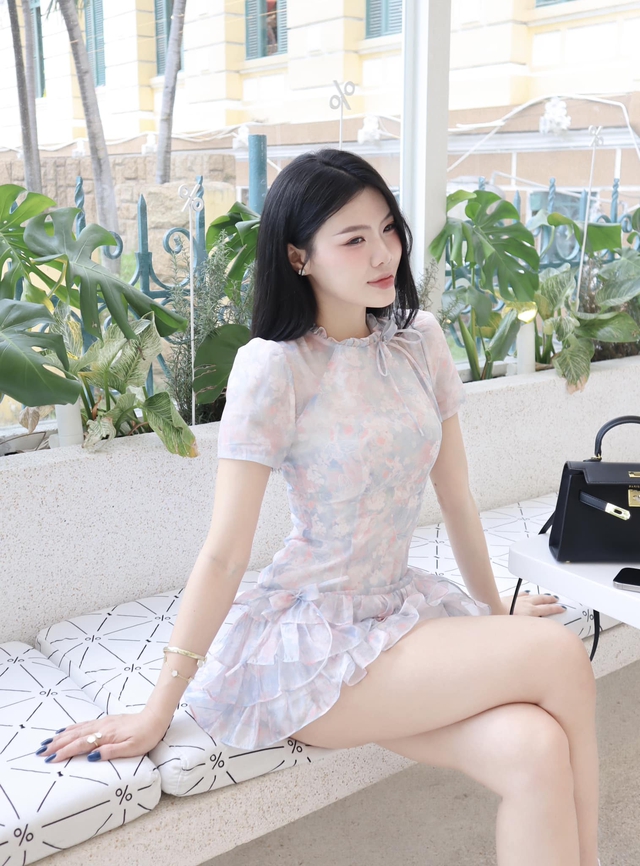 Gái đẹp Đắk Lắk "chinh chiến" làng pickleball: Lên sân cỡ này, đời thường cỡ nào?- Ảnh 14. Gái đẹp Đắk Lắk "chinh chiến" làng pickleball: Lên sân cỡ này, đời thường cỡ nào?- Ảnh 14.