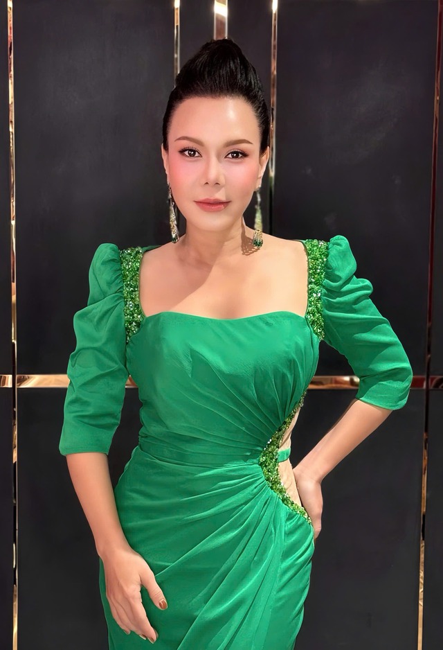 Tình hình hiện tại của Việt Hương- Ảnh 3. Tình hình hiện tại của Việt Hương- Ảnh 3.