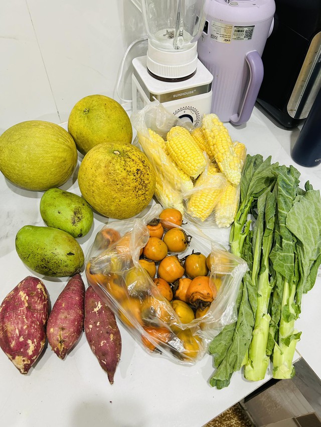 Bức ảnh 100k tiền rau củ gây xôn xao- Ảnh 1. Bức ảnh 100k tiền rau củ gây xôn xao- Ảnh 1.