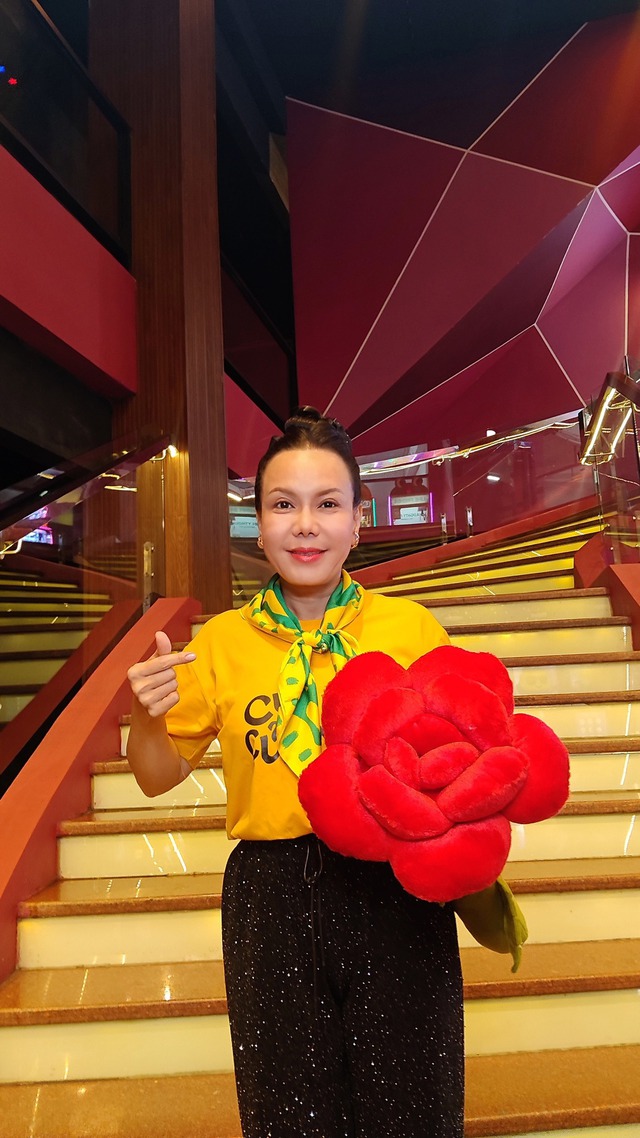 Tình hình hiện tại của Việt Hương- Ảnh 2. Tình hình hiện tại của Việt Hương- Ảnh 2.