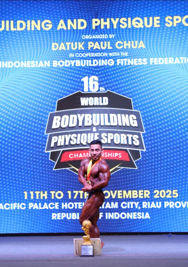 Phạm Văn Mách vô địch thể hình thế giới ở tuổi 49- Ảnh 2.