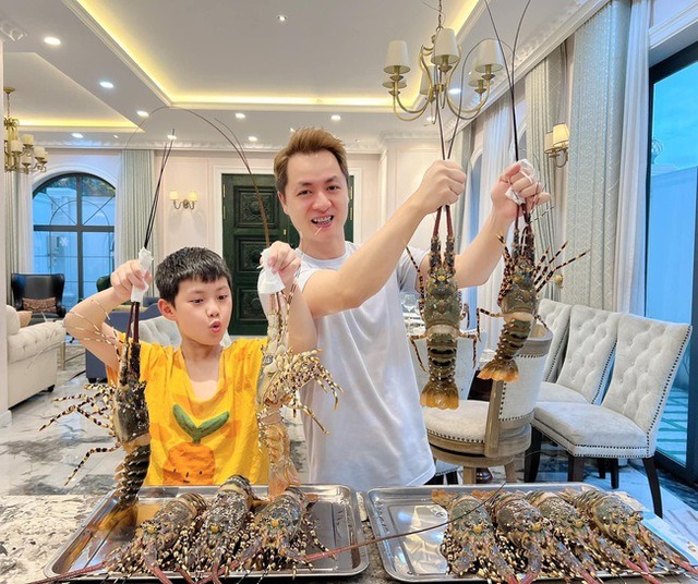 Biệt thự 2 triệu đô trong khu nhà giàu quận 7 của ca sĩ Đăng Khôi- Ảnh 11. Biệt thự 2 triệu đô trong khu nhà giàu quận 7 của ca sĩ Đăng Khôi- Ảnh 11.