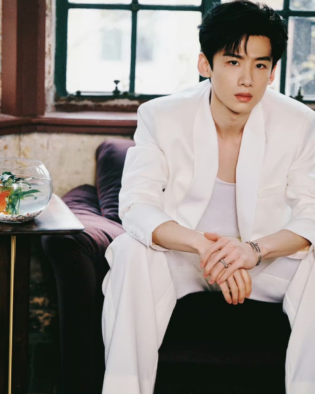 “Sao nam quốc dân” bẩn tính với phụ nữ: Trước mặt niềm nở nhưng vừa quay đi 1 cái vội “đâm sau lưng” người ta- Ảnh 3.