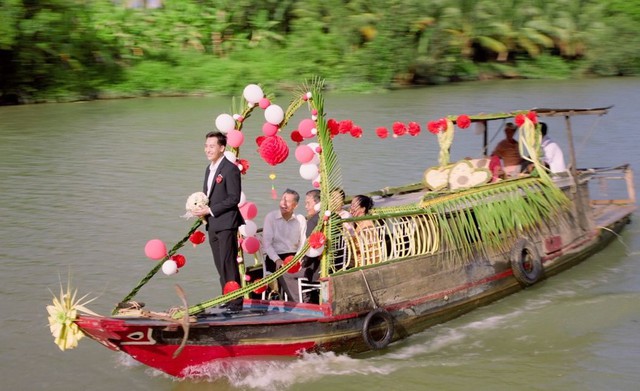 Xem phim Việt này chỉ muốn xin sếp nghỉ việc về quê, đạo diễn khóc giữa set quay là biết chữa lành cỡ nào- Ảnh 4.