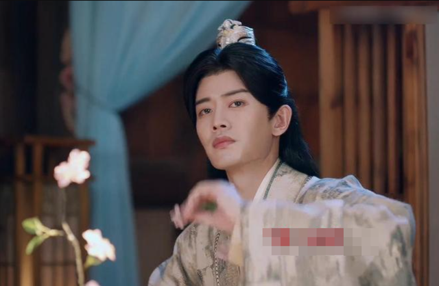 Phải có lệnh cấm tài tử này đóng phim cổ trang: Nhìn mặt như “bộ xương khô”, vào vai hoàng đế mà tưởng gian thần- Ảnh 3. Phải có lệnh cấm tài tử này đóng phim cổ trang: Nhìn mặt như “bộ xương khô”, vào vai hoàng đế mà tưởng gian thần- Ảnh 3.