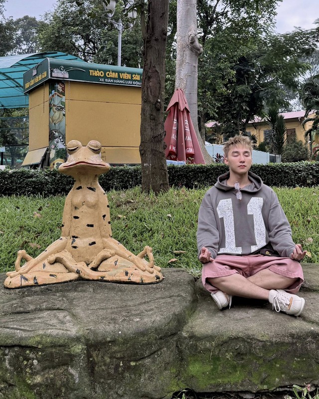 Kỹ năng tàng hình của Sơn Tùng- Ảnh 4.