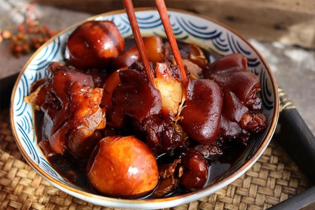 Món ăn này cực hoàn hảo cho phụ nữ: Dễ làm, ngon lại "xua tan" cái lạnh, chống cảm và giúp da đẹp hồng hào- Ảnh 11.