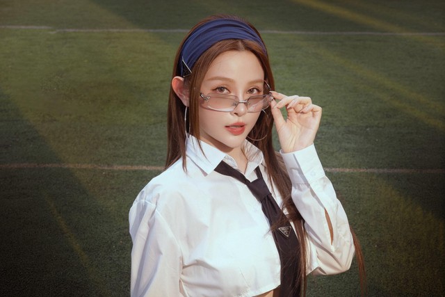 Đôi tai của "búp bê không tuổi", vợ chủ chuỗi khách sạn nổi tiếng TP.HCM nói lên tất cả- Ảnh 2. Đôi tai của "búp bê không tuổi", vợ chủ chuỗi khách sạn nổi tiếng TP.HCM nói lên tất cả- Ảnh 2.