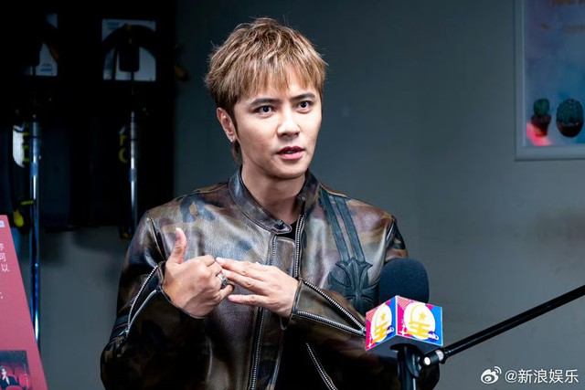 Ca sĩ T. bị cấm sóng: "Đời tôi tàn rồi, di chúc cũng đã lập"- Ảnh 1. Ca sĩ T. bị cấm sóng: "Đời tôi tàn rồi, di chúc cũng đã lập"- Ảnh 1.