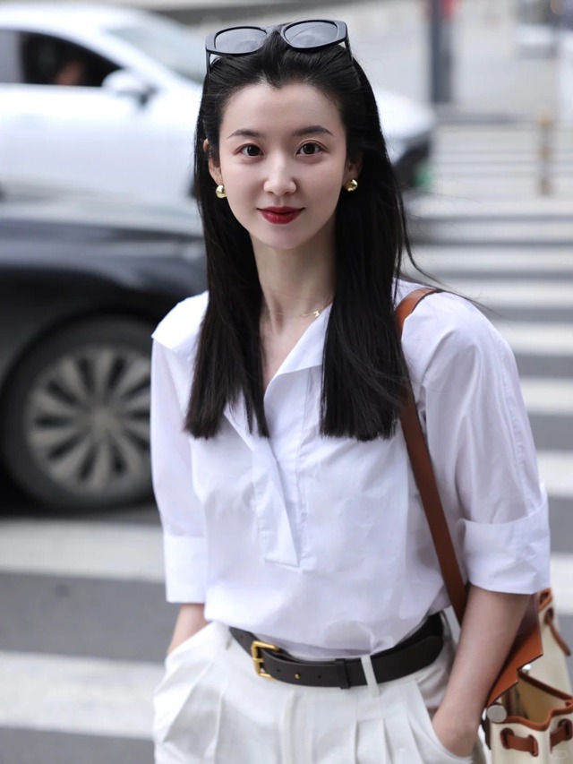 Nhân tướng học công sở: 3 đặc điểm trên gương mặt tiết lộ ai là người dễ thăng chức- Ảnh 2. Nhân tướng học công sở: 3 đặc điểm trên gương mặt tiết lộ ai là người dễ thăng chức- Ảnh 2.