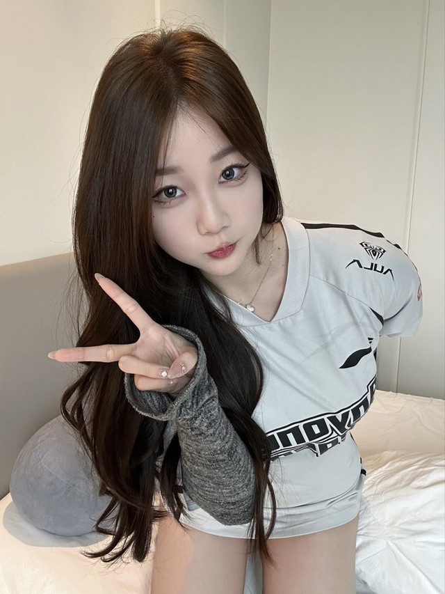 Nữ BLV Kitty đang được xem là có "aura" chọn đội nào đội đó thua