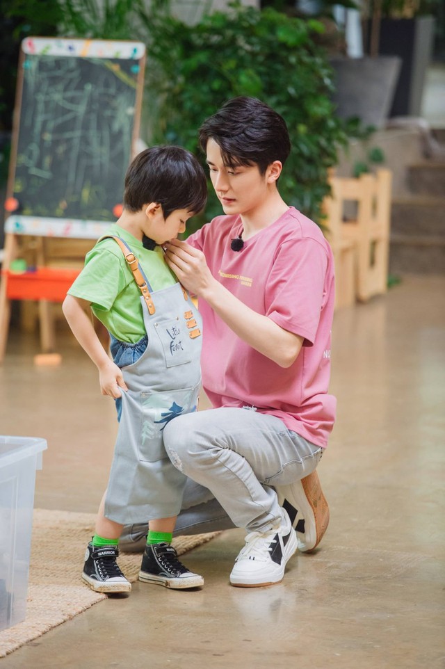 Những bí ẩn về trí thông minh ở bé trai, điều đầu tiên sẽ khiến bố mẹ bất ngờ- Ảnh 1.