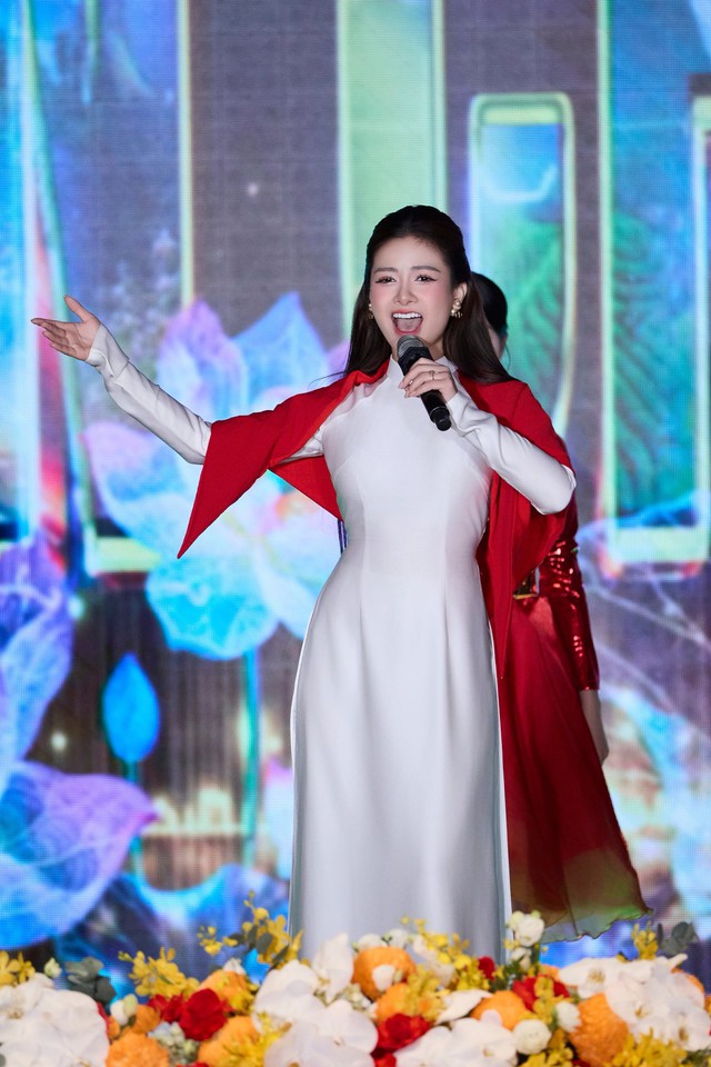 Giảng viên thanh nhạc đắt show nhất Việt Nam- Ảnh 1.