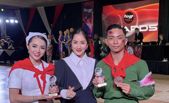 Phan Hiển vinh dự Huân chương Lao động hạng Ba, Khánh Thi có phản ứng gây chú ý- Ảnh 4.