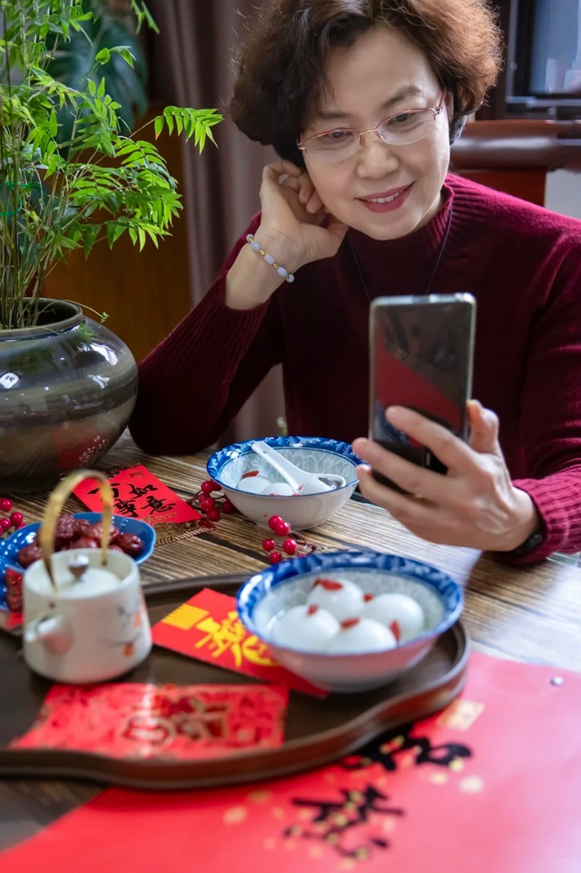 Sự thật phũ phàng về tuổi già: Hóa ra “dưỡng lão” chẳng thể trông chờ ai ngoài chính mình- Ảnh 2.