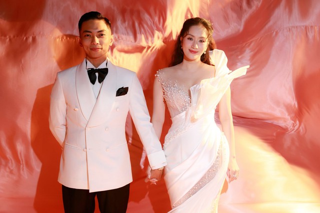 Phan Hiển vinh dự Huân chương Lao động hạng Ba, Khánh Thi có phản ứng gây chú ý- Ảnh 3.