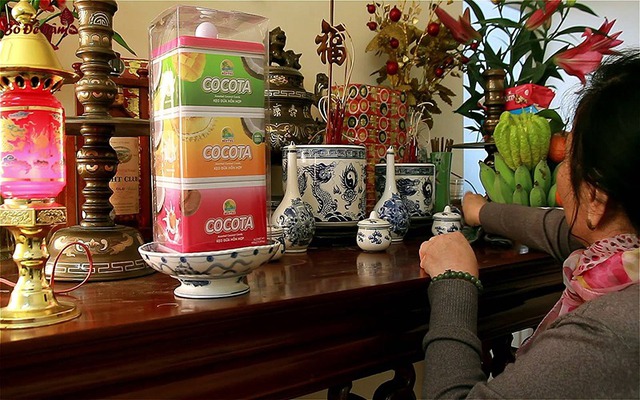 6 điều kiêng kị khi thắp hương ngày Mùng 1- Ảnh 2.