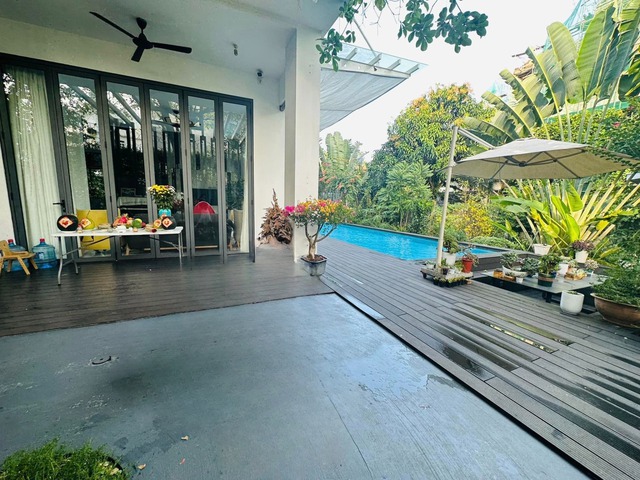 Nghệ sĩ U60 giàu nhất miền Tây, cả nước yêu quý ủng hộ- Ảnh 13. Nghệ sĩ U60 giàu nhất miền Tây, cả nước yêu quý ủng hộ- Ảnh 13.