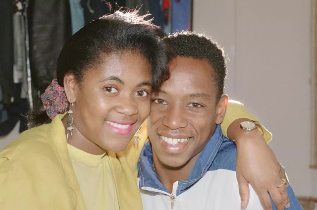 Huyền thoại I. của Arsenal có 8 người con từ nhiều người khác nhau, ngoại tình còn dẫn "tiểu tam" về nhà gây sốc- Ảnh 2.