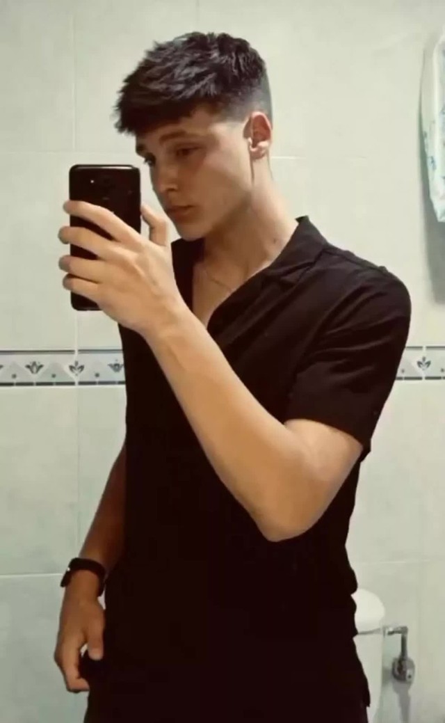 Thủ môn 18 tuổi thiệt mạng trong vụ tai nạn kinh hoàng do tài xế sử dụng ma tuý gây ra- Ảnh 3. Thủ môn 18 tuổi thiệt mạng trong vụ tai nạn kinh hoàng do tài xế sử dụng ma tuý gây ra- Ảnh 3.