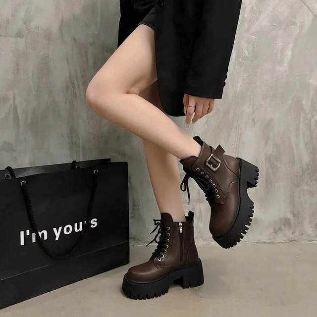 5 cách diện boots giúp nàng "hack" chiều cao, tăng khí chất- Ảnh 25.