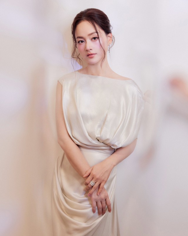 Lan Phương: "Tôi cảm giác không thể cười được nữa"- Ảnh 5. Lan Phương: "Tôi cảm giác không thể cười được nữa"- Ảnh 5.