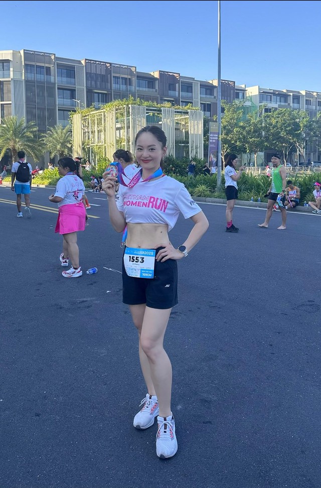 Lan Phương: "Tôi cảm giác không thể cười được nữa"- Ảnh 4. Lan Phương: "Tôi cảm giác không thể cười được nữa"- Ảnh 4.