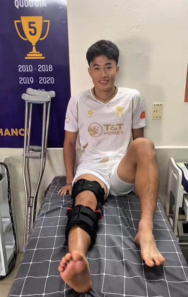Tình hình mới nhất về chấn thương của Văn Trường U22 Việt Nam- Ảnh 1.