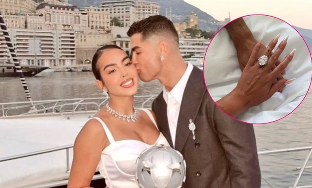 Cô gái bán hàng kiếm sống, 9 năm sau đeo nhẫn 80 tỷ cùng cầu thủ nổi tiếng dự tiệc của Tổng thống Donald Trump- Ảnh 2. Cô gái bán hàng kiếm sống, 9 năm sau đeo nhẫn 80 tỷ cùng cầu thủ nổi tiếng dự tiệc của Tổng thống Donald Trump- Ảnh 2.