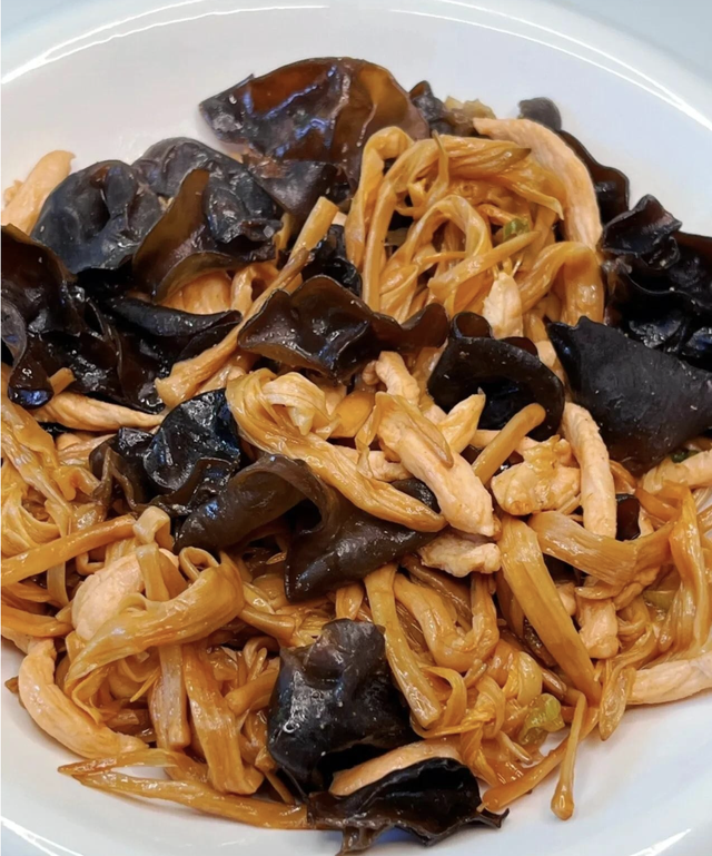 Mất ngủ triền miên, da xấu người mệt: Thử 4 món "rau trợ ngủ" này, 3 ngày 1 lần ngủ một mạch tới sáng- Ảnh 5. Mất ngủ triền miên, da xấu người mệt: Thử 4 món "rau trợ ngủ" này, 3 ngày 1 lần ngủ một mạch tới sáng- Ảnh 5.