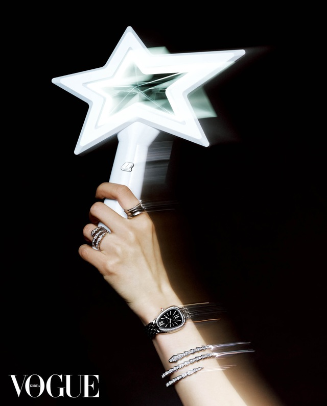 Lisa nhận ngoại lệ chưa từng thấy trong lịch sử- Ảnh 10.